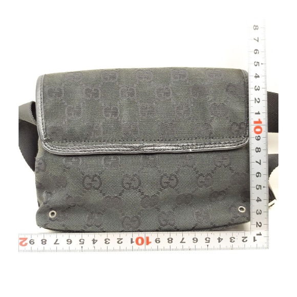 Gucci Belt Bag Black Logo Canvas - Picture 2 of 9
